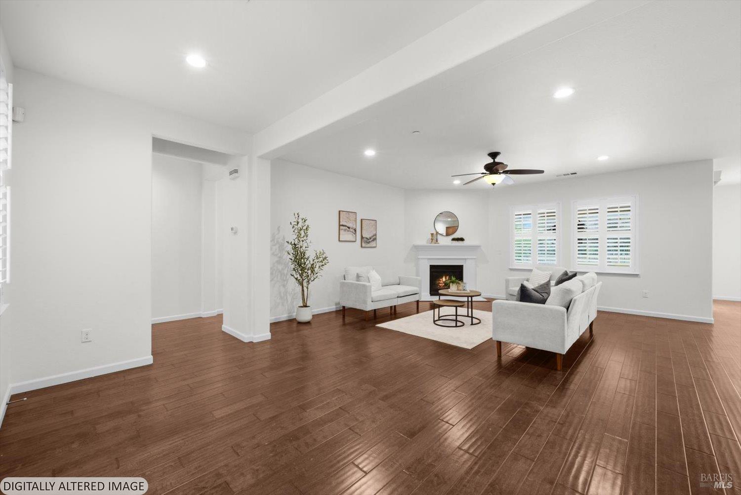 4473 Avondale Circle