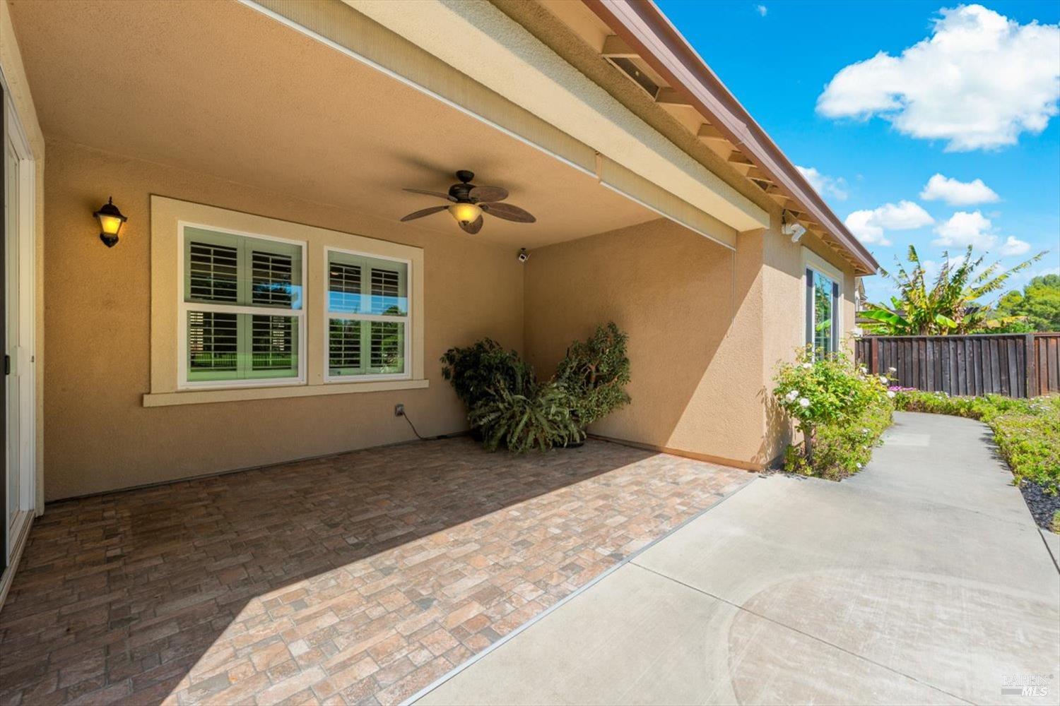 4473 Avondale Circle