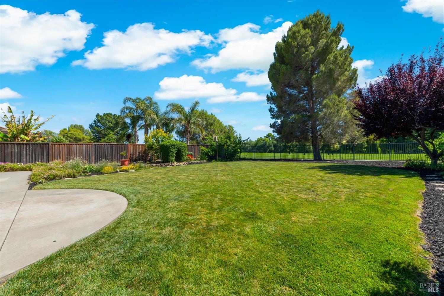 4473 Avondale Circle
