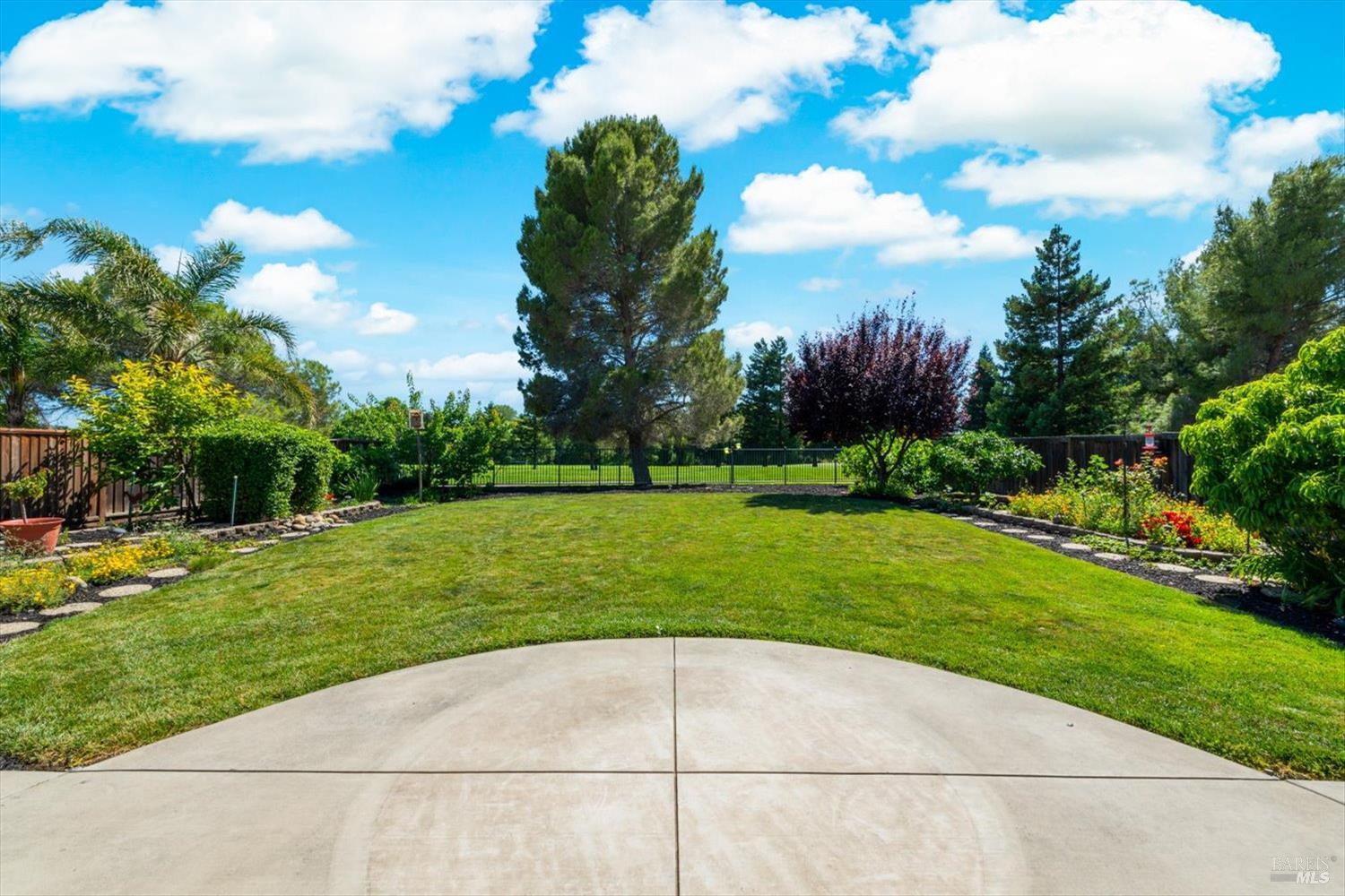 4473 Avondale Circle
