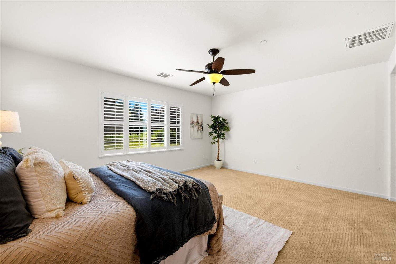 4473 Avondale Circle