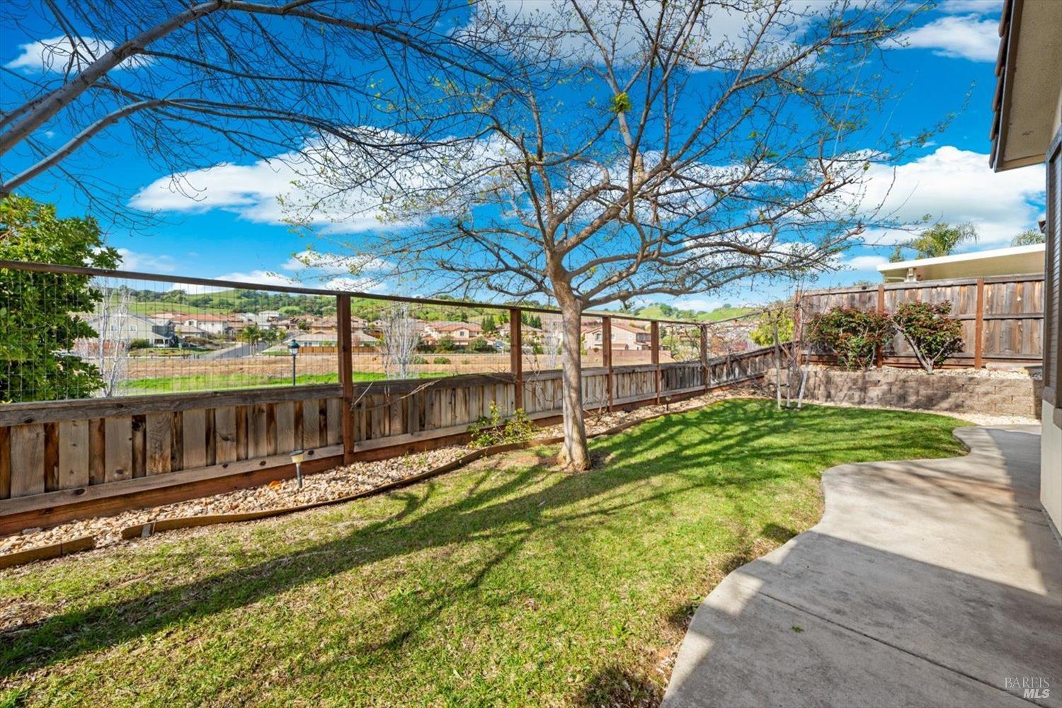 455 Peacock Way