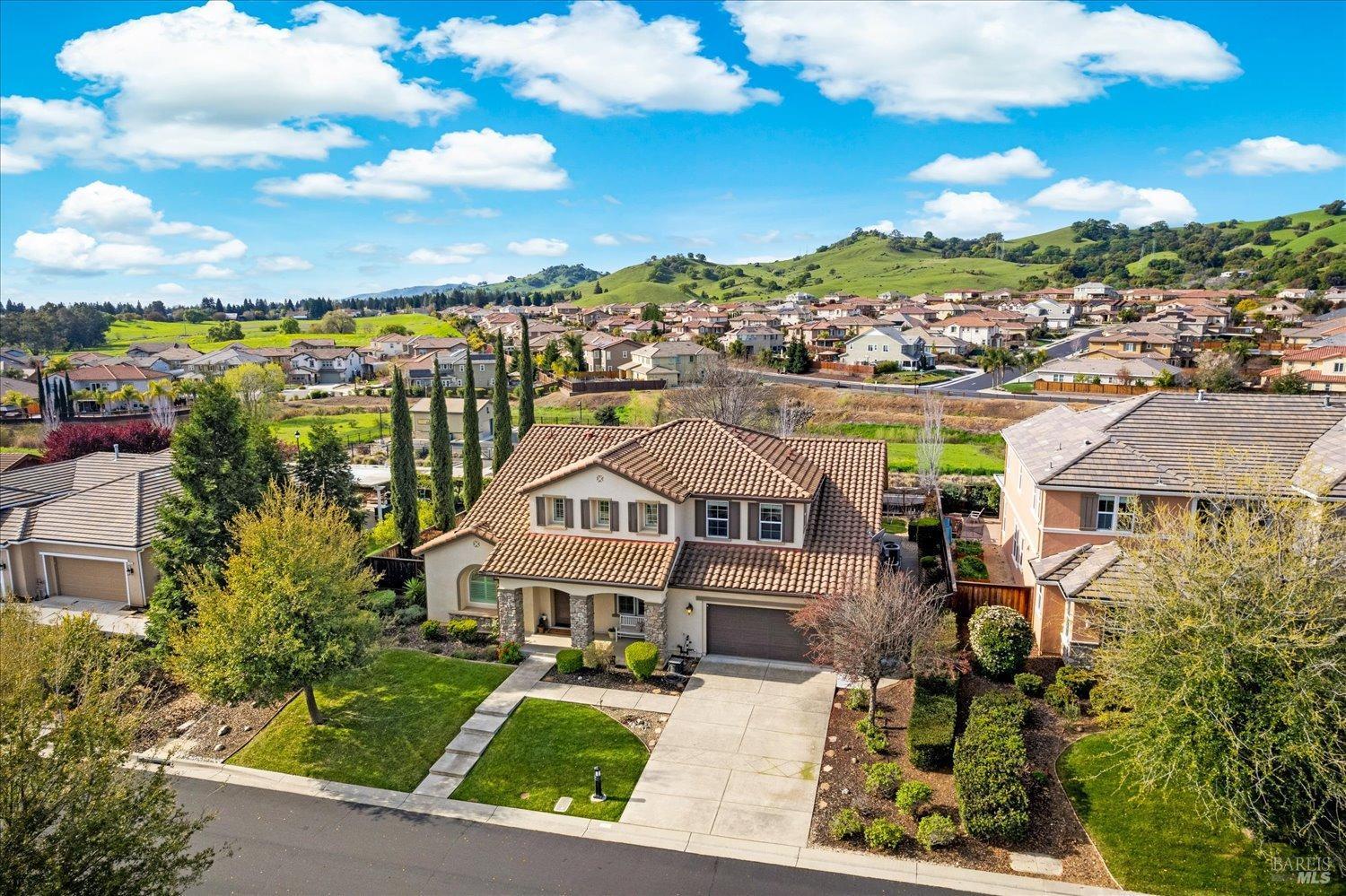 455 Peacock Way