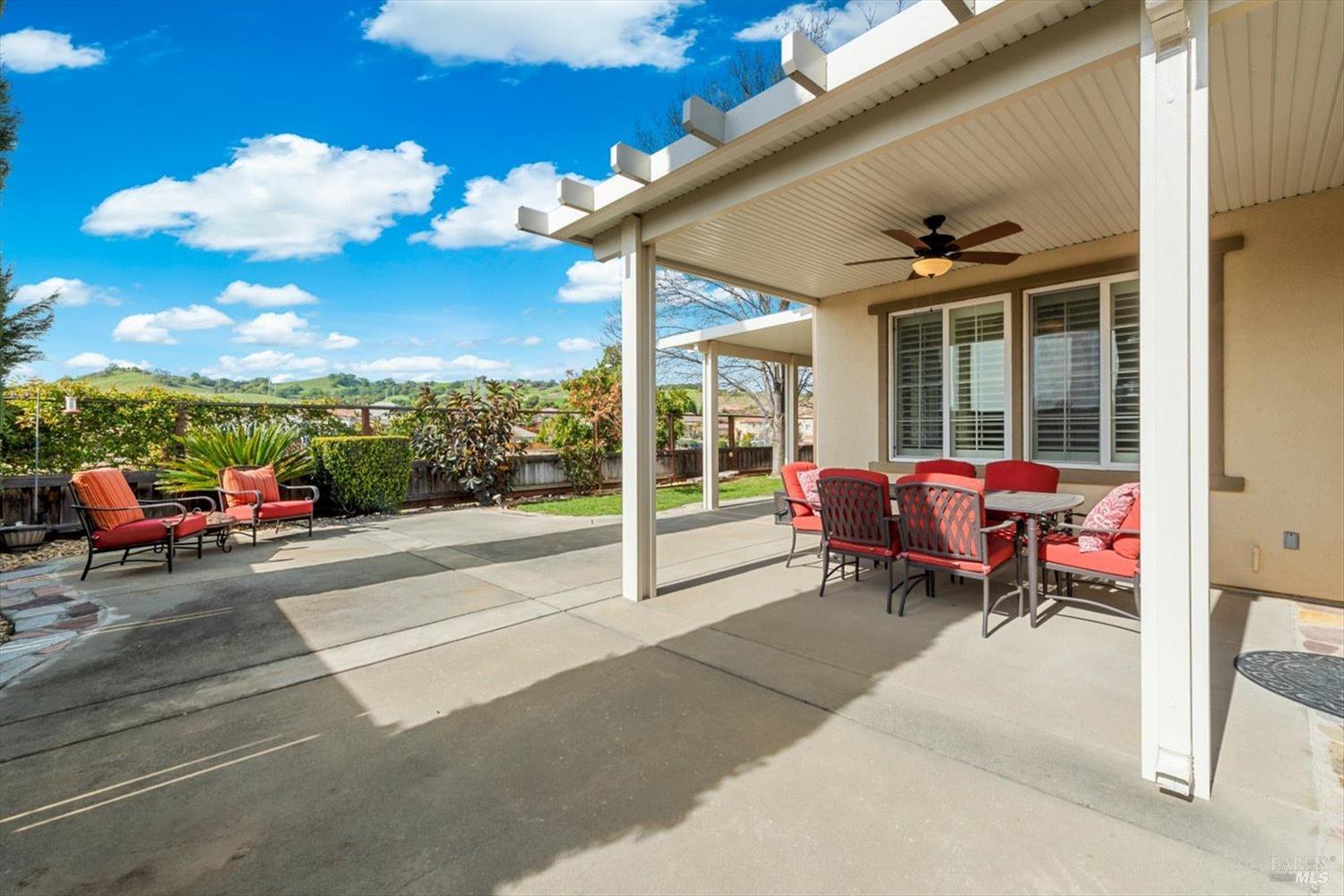 455 Peacock Way