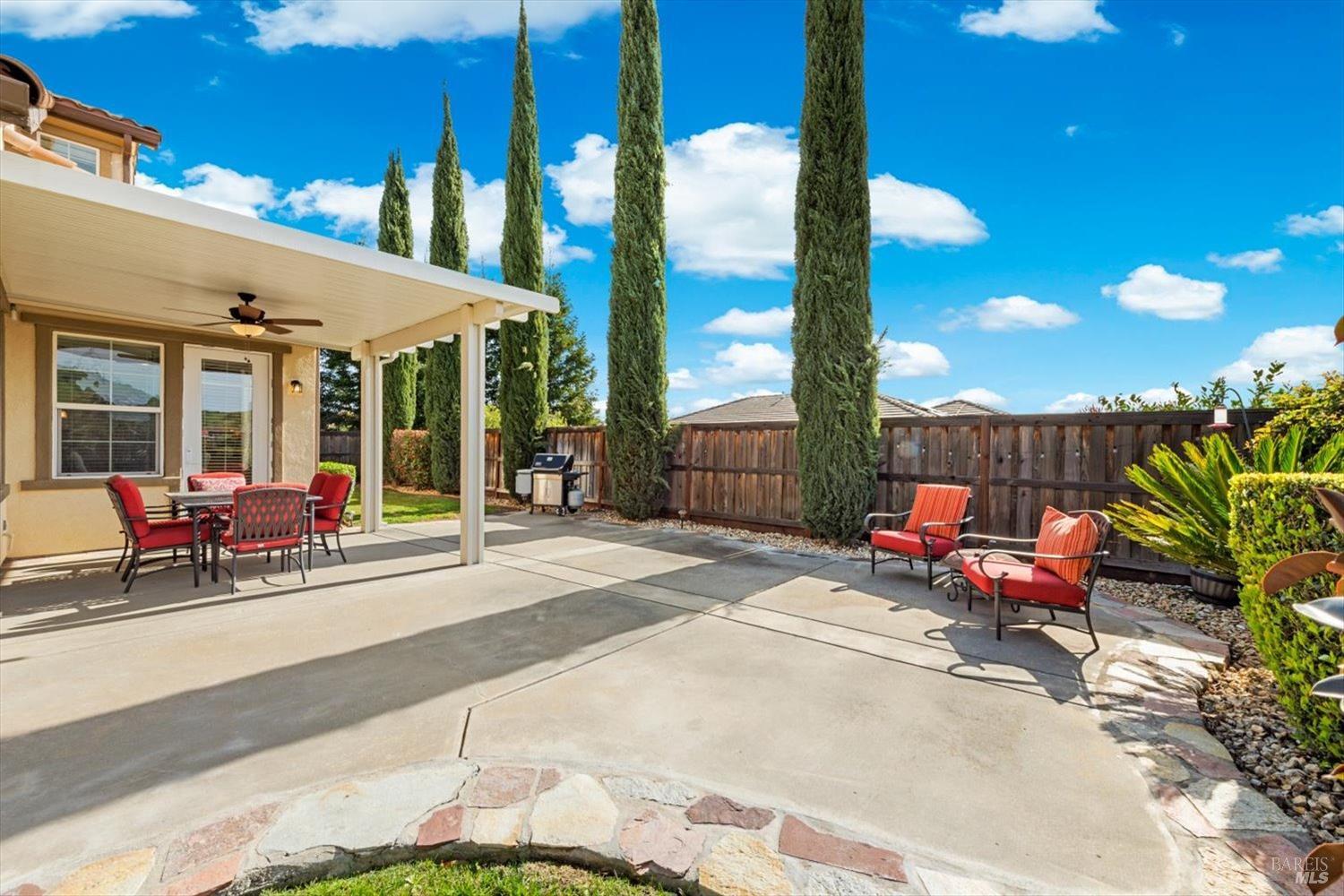 455 Peacock Way