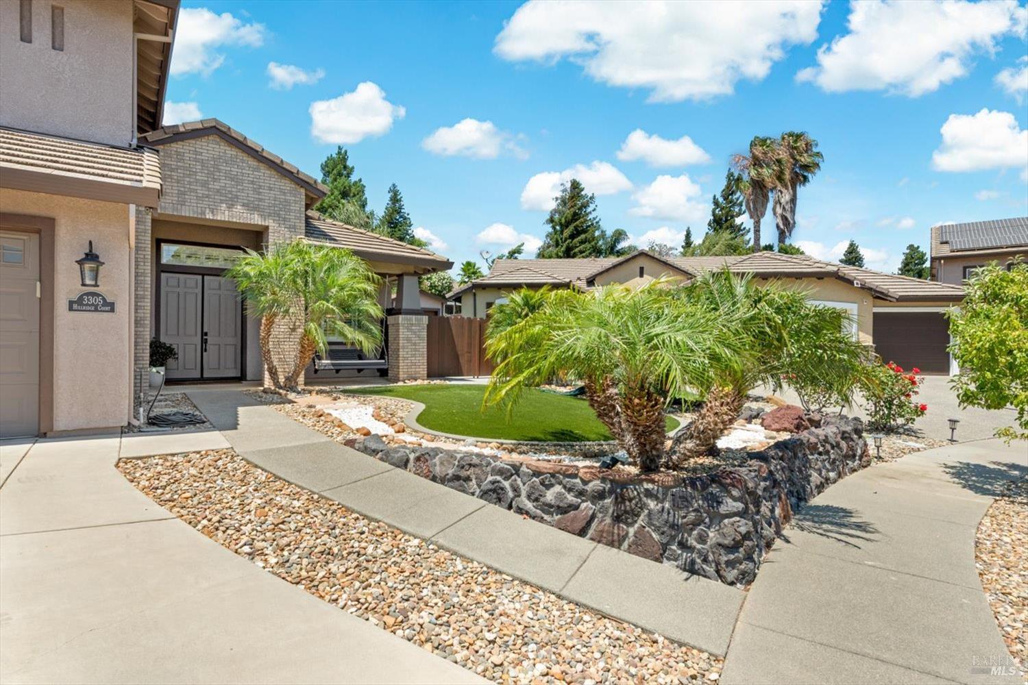 3305 Hillridge Court