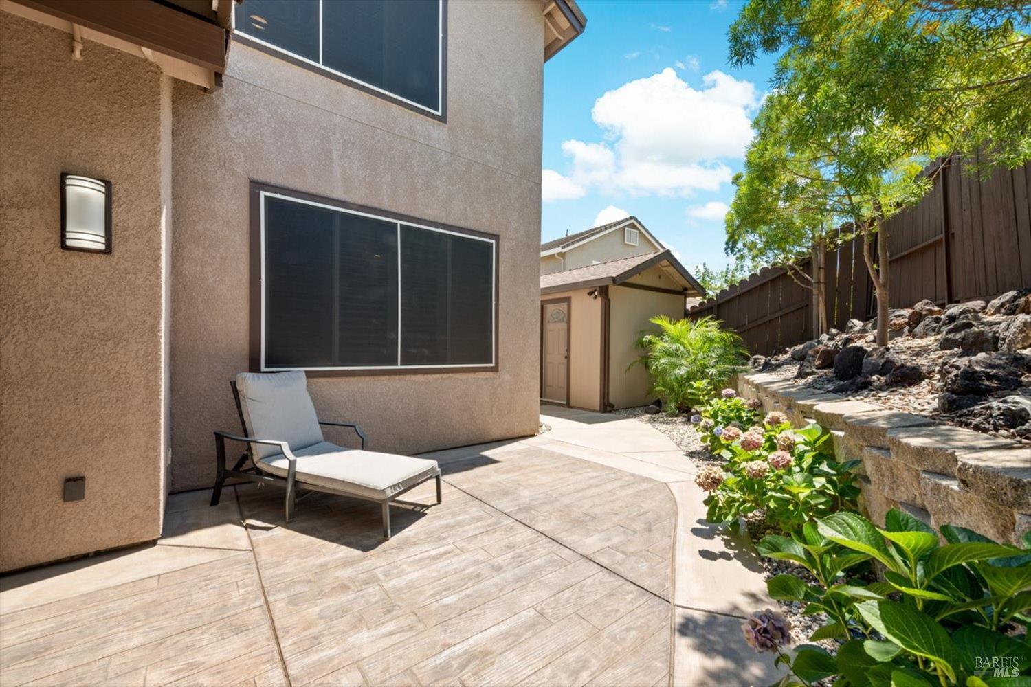 3305 Hillridge Court