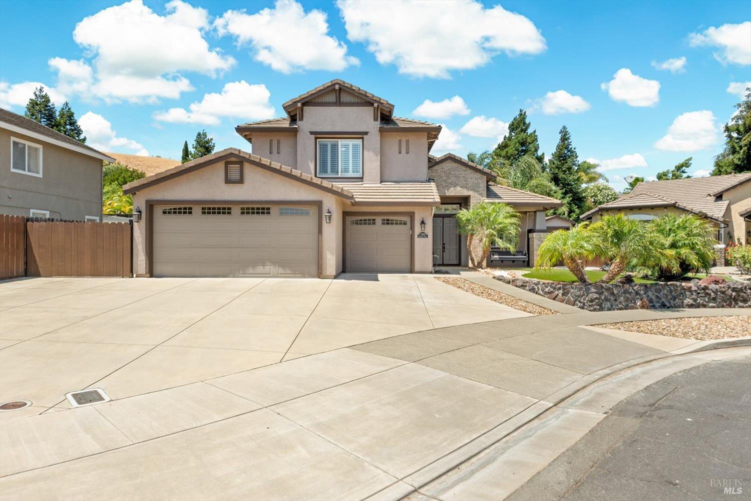 3305 Hillridge Court