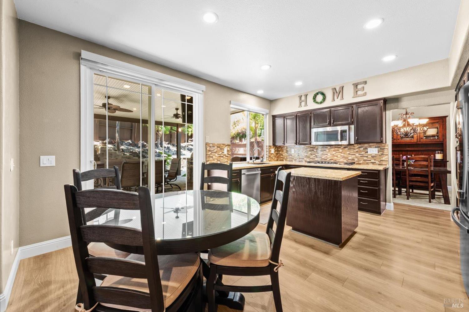 3305 Hillridge Court