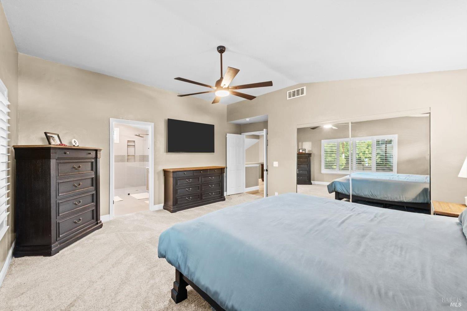 3305 Hillridge Court