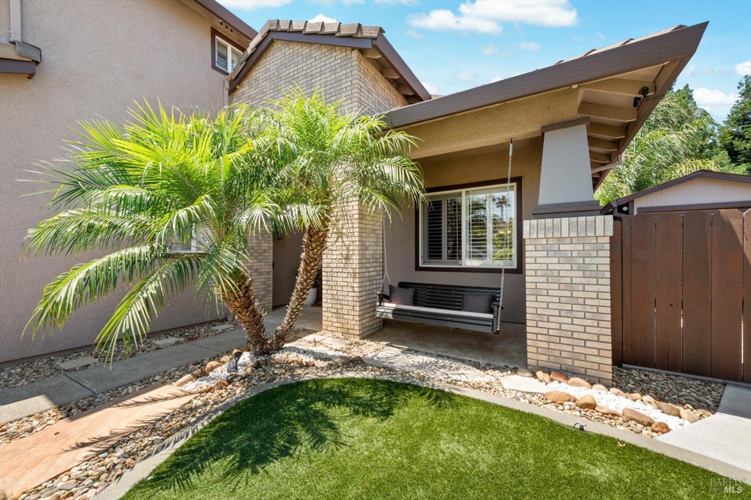 3305 Hillridge Court