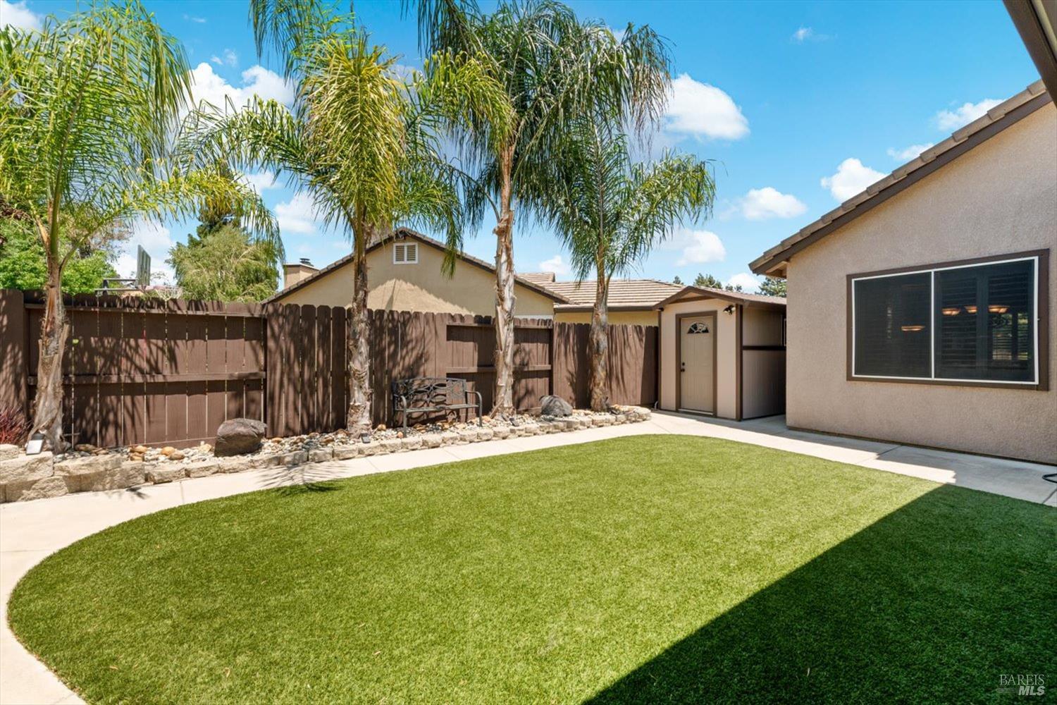 3305 Hillridge Court
