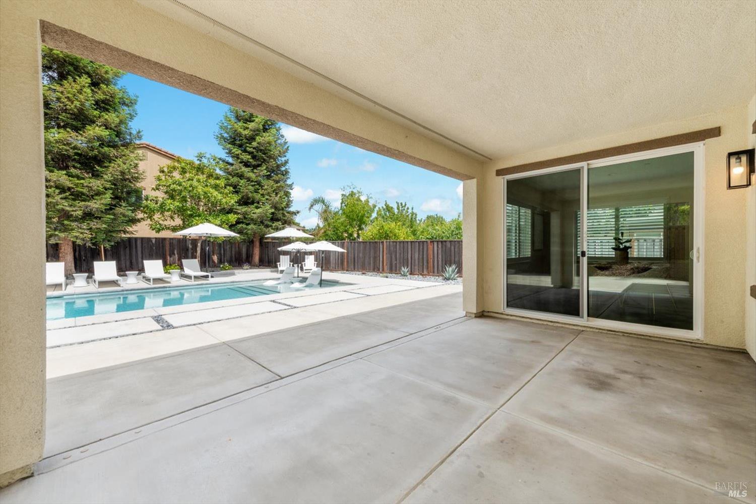 4428 Avondale Circle