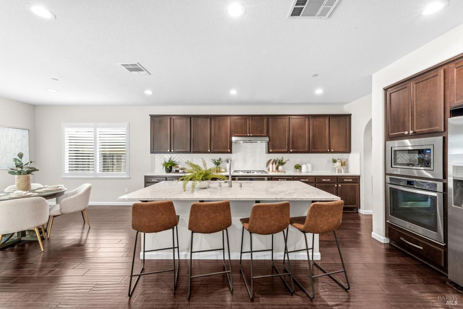 4428 Avondale Circle