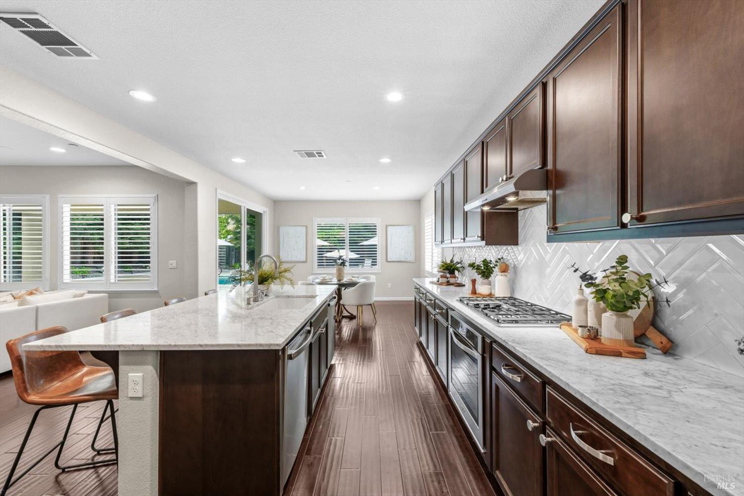 4428 Avondale Circle