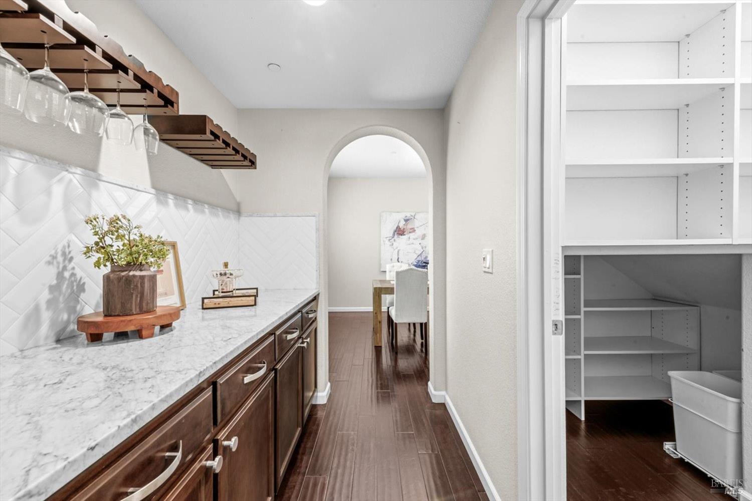 4428 Avondale Circle