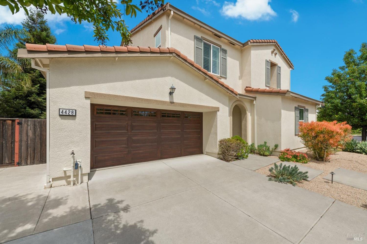 4428 Avondale Circle