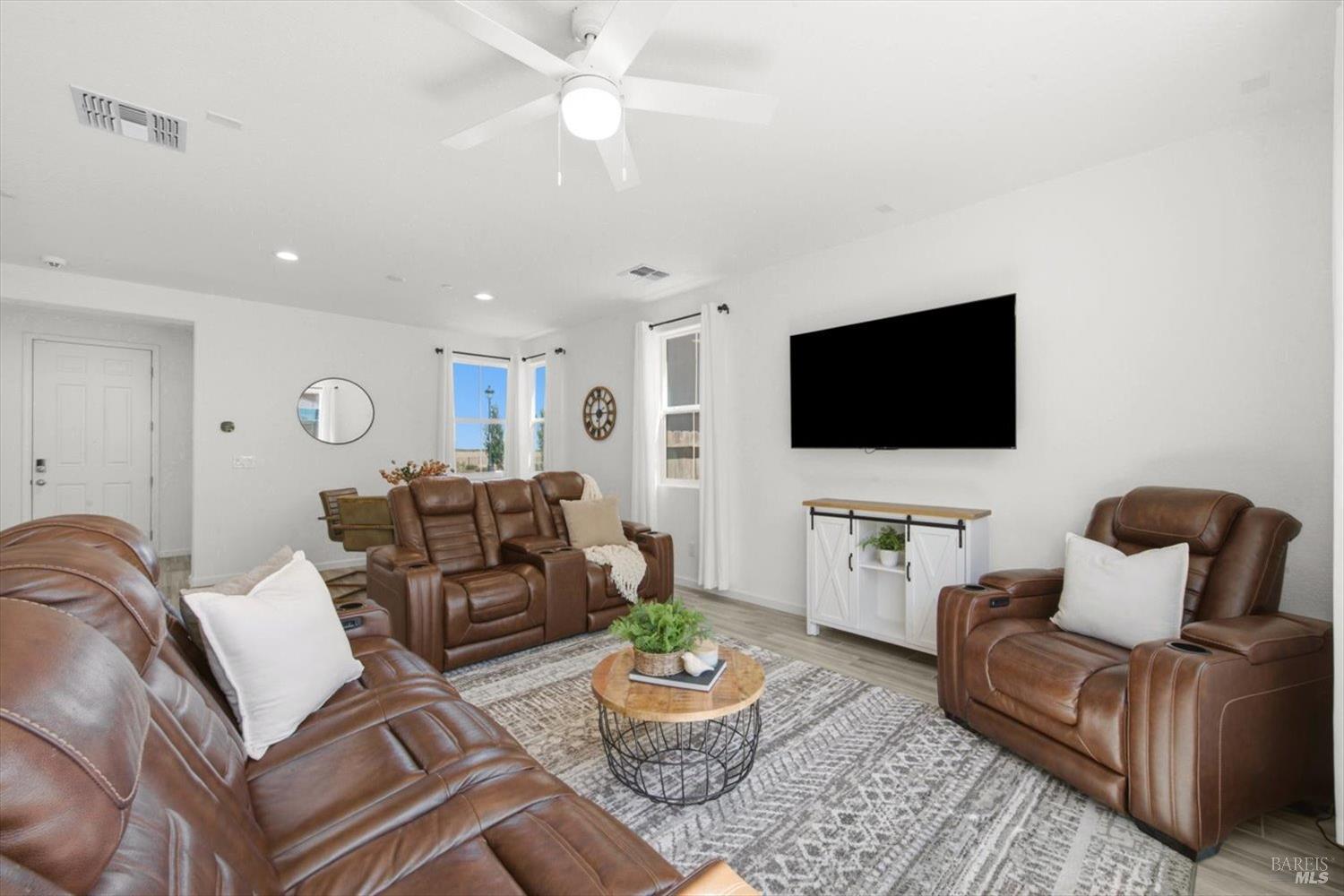 824 Tulip Street
