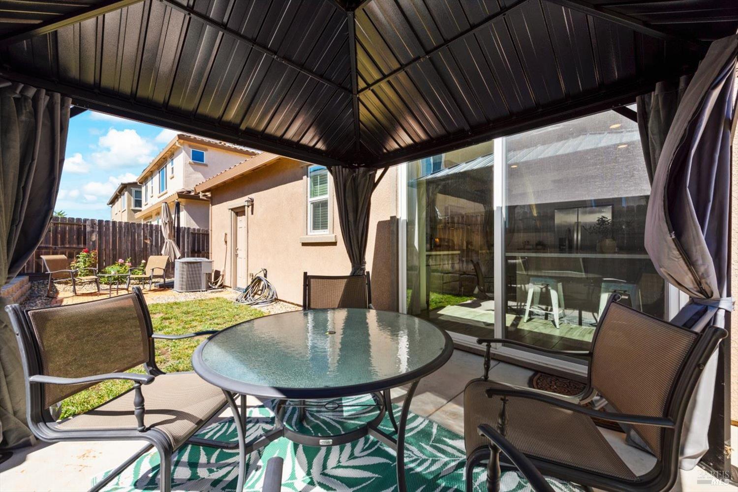 824 Tulip Street