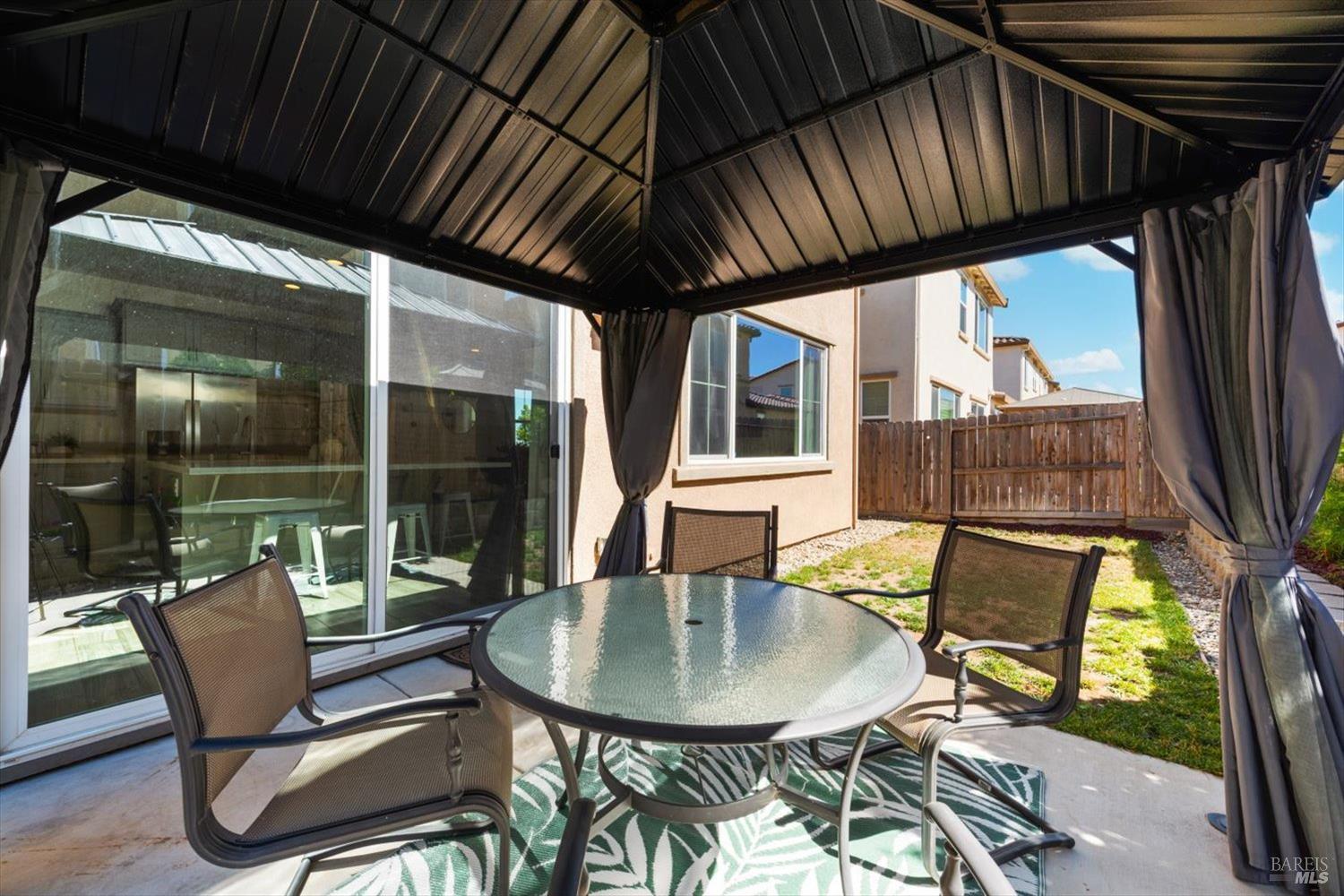 824 Tulip Street