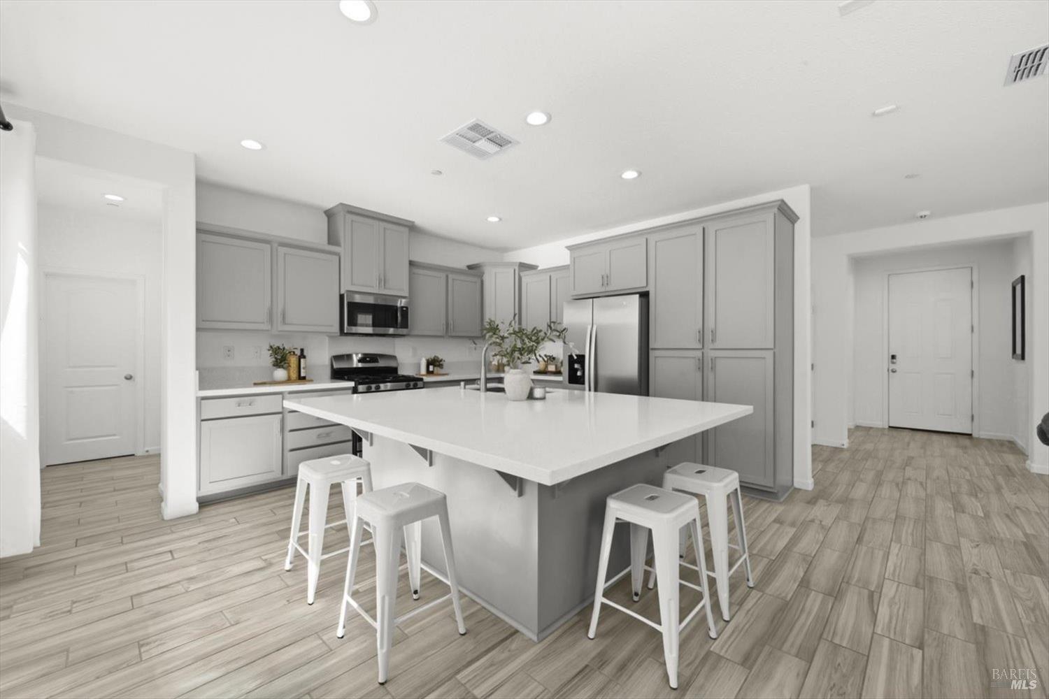 824 Tulip Street