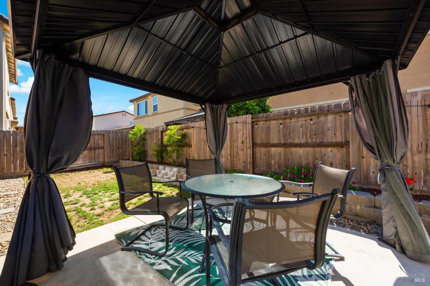 824 Tulip Street