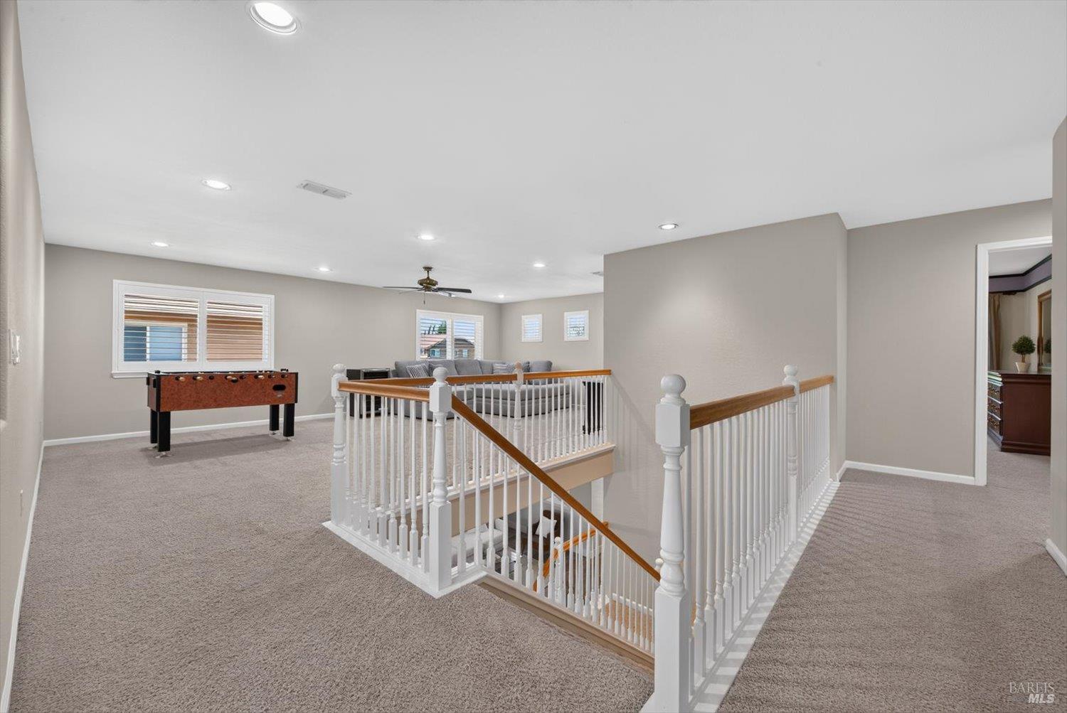 907 Dunerose Court