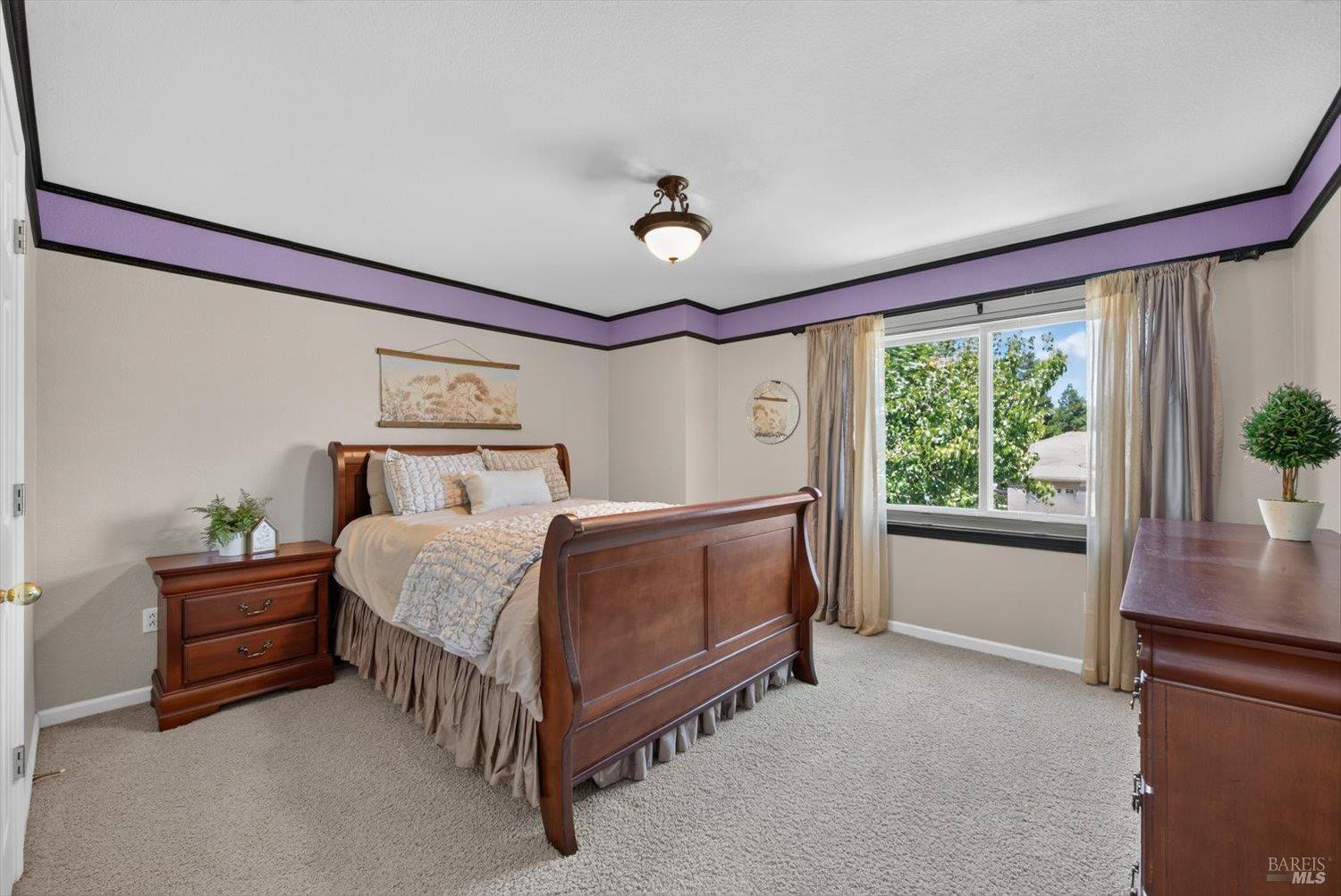 907 Dunerose Court