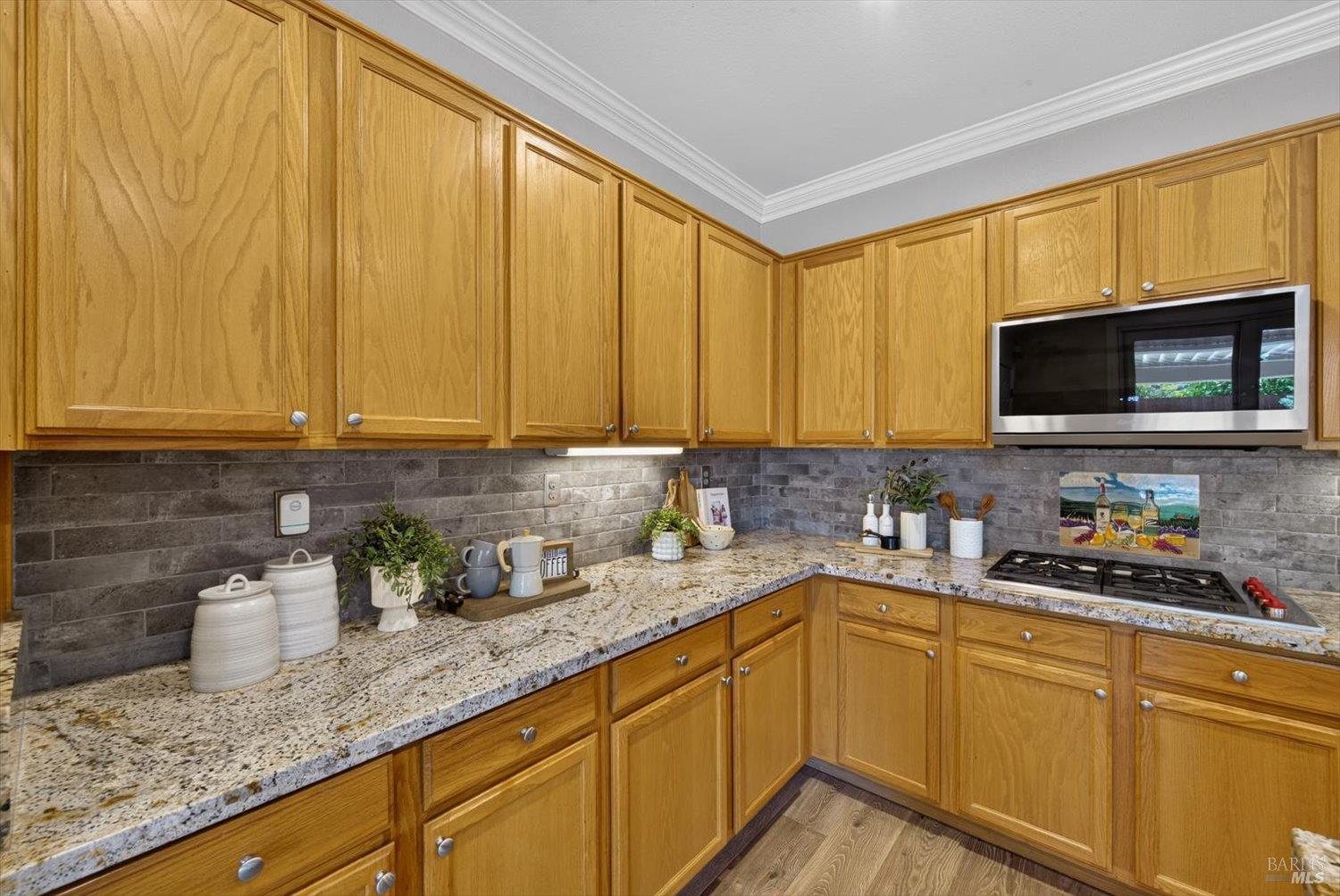 907 Dunerose Court