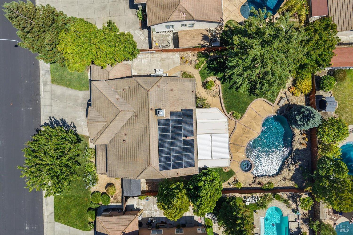 907 Dunerose Court