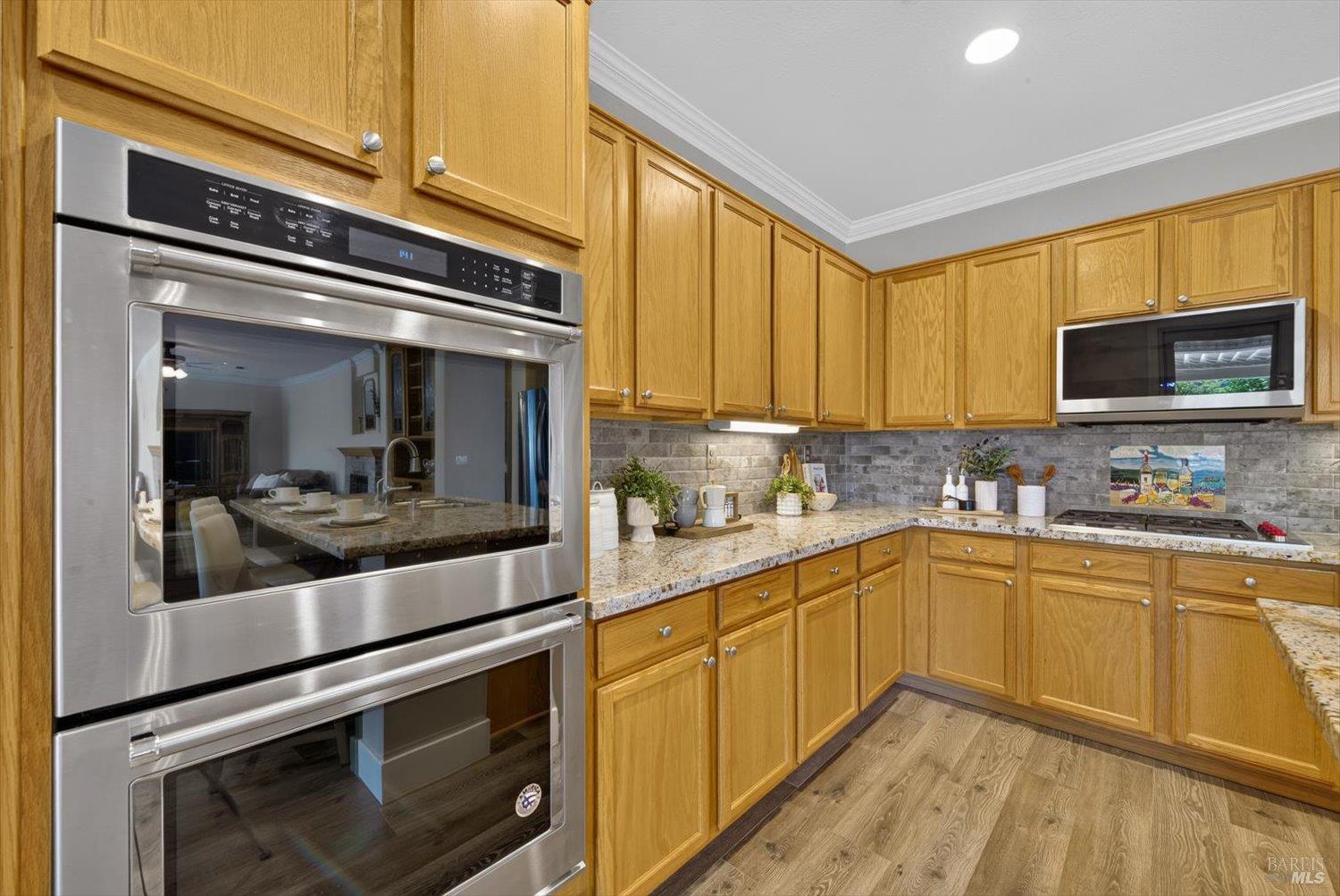 907 Dunerose Court