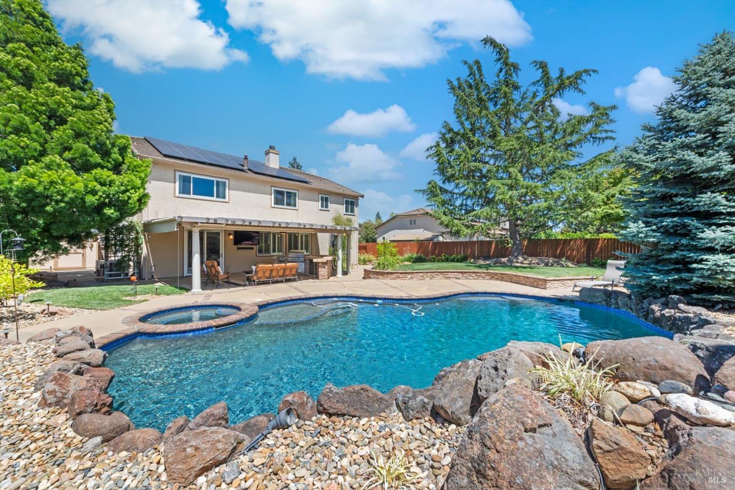 907 Dunerose Court