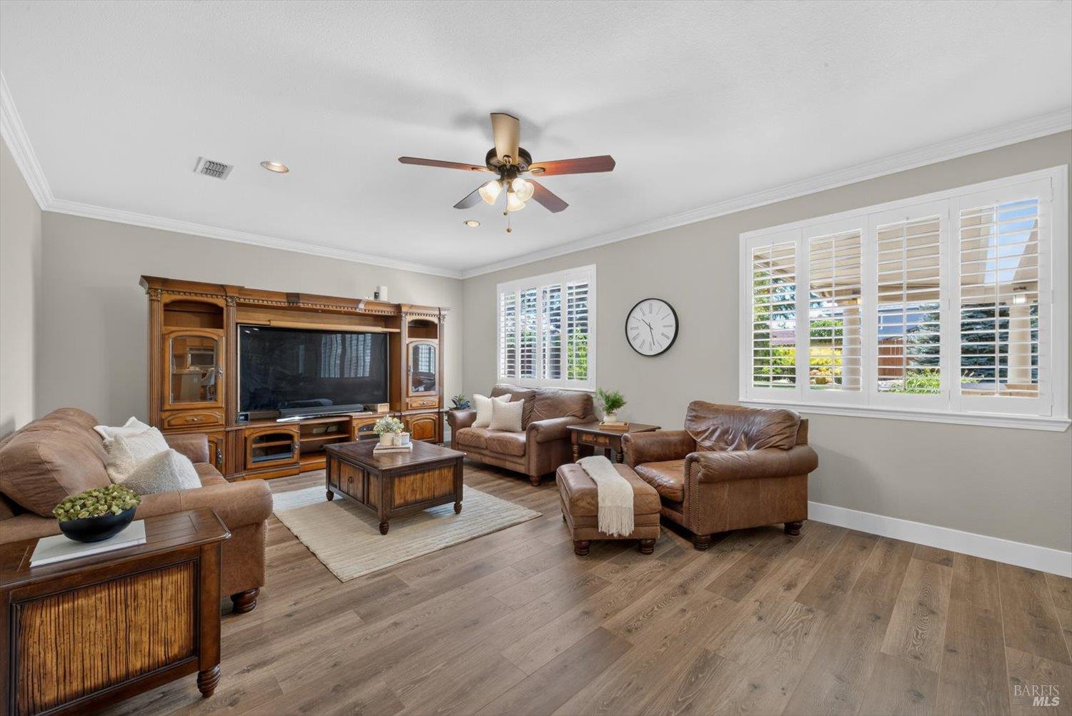 907 Dunerose Court