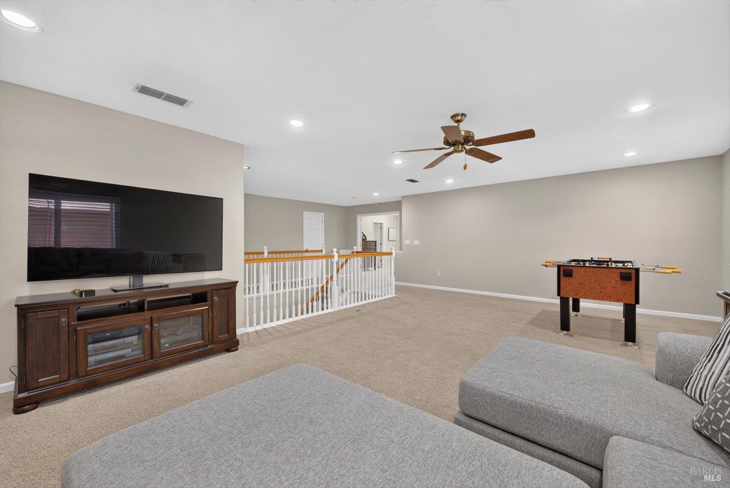907 Dunerose Court