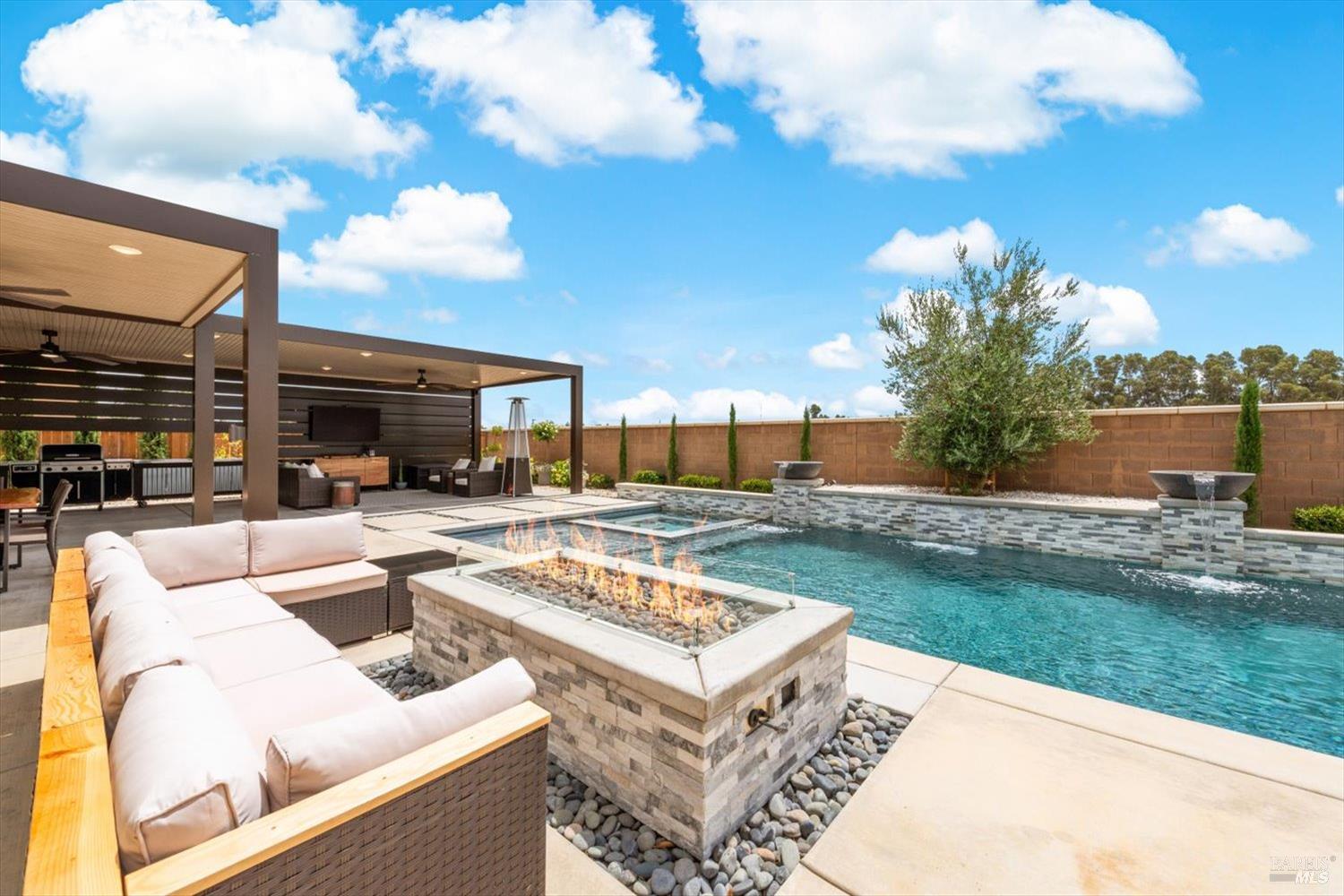 1205 Autumn Breeze Drive