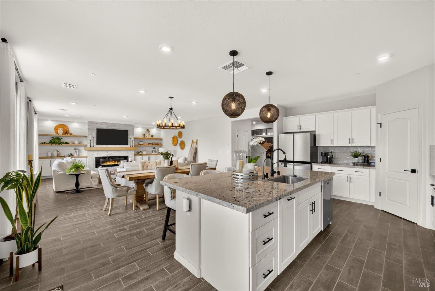 1205 Autumn Breeze Drive