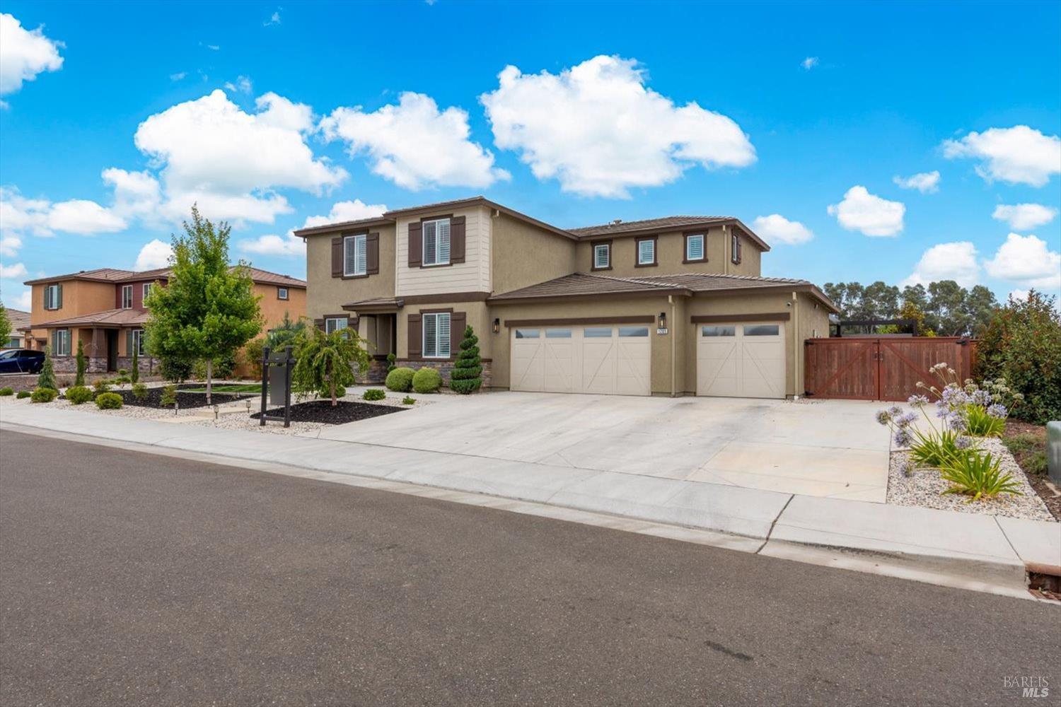 1205 Autumn Breeze Drive