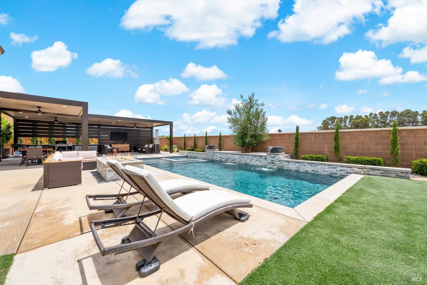 1205 Autumn Breeze Drive