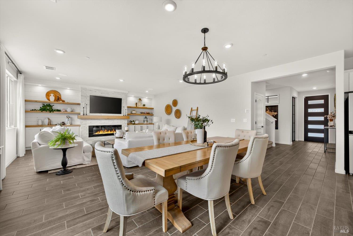 1205 Autumn Breeze Drive