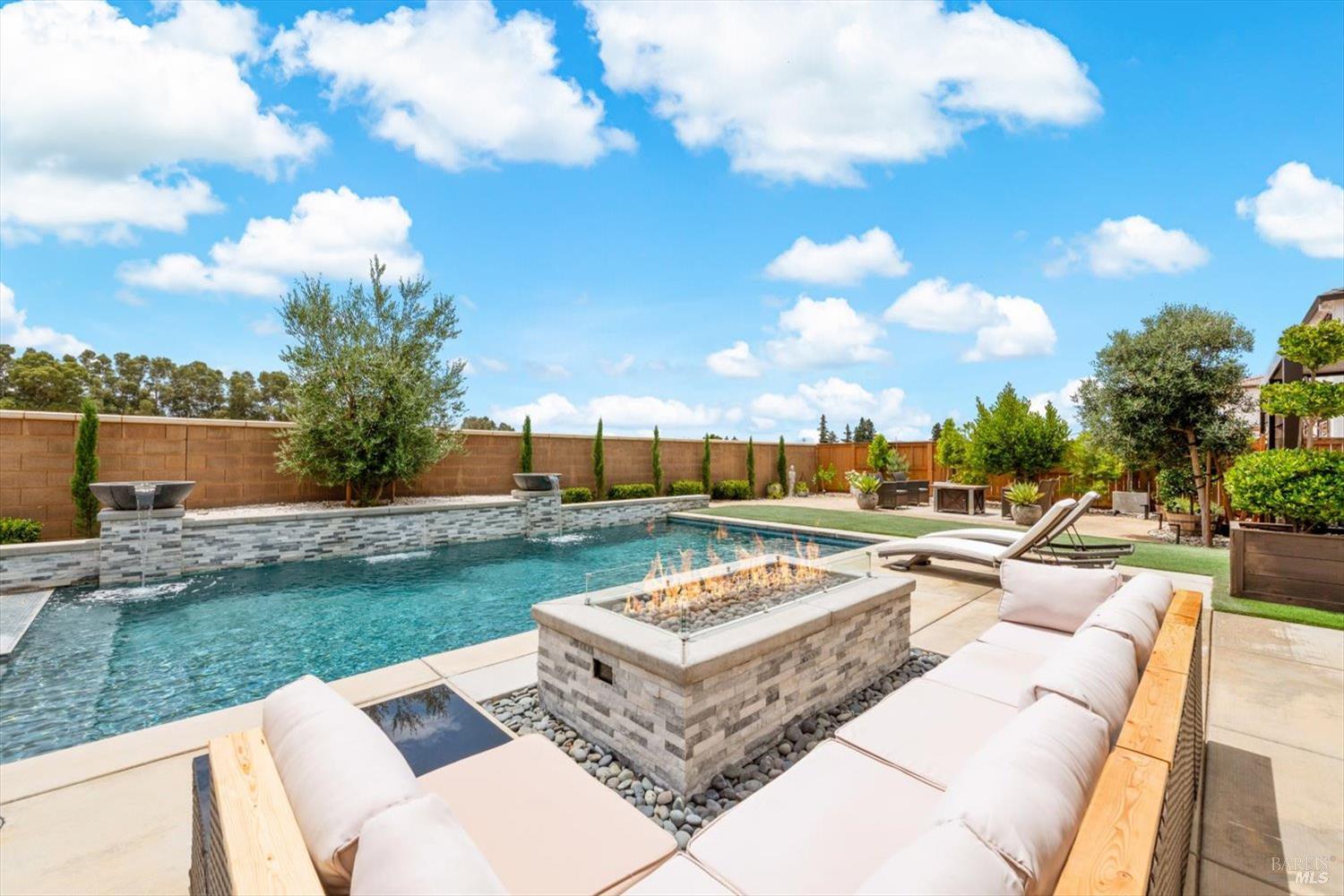 1205 Autumn Breeze Drive