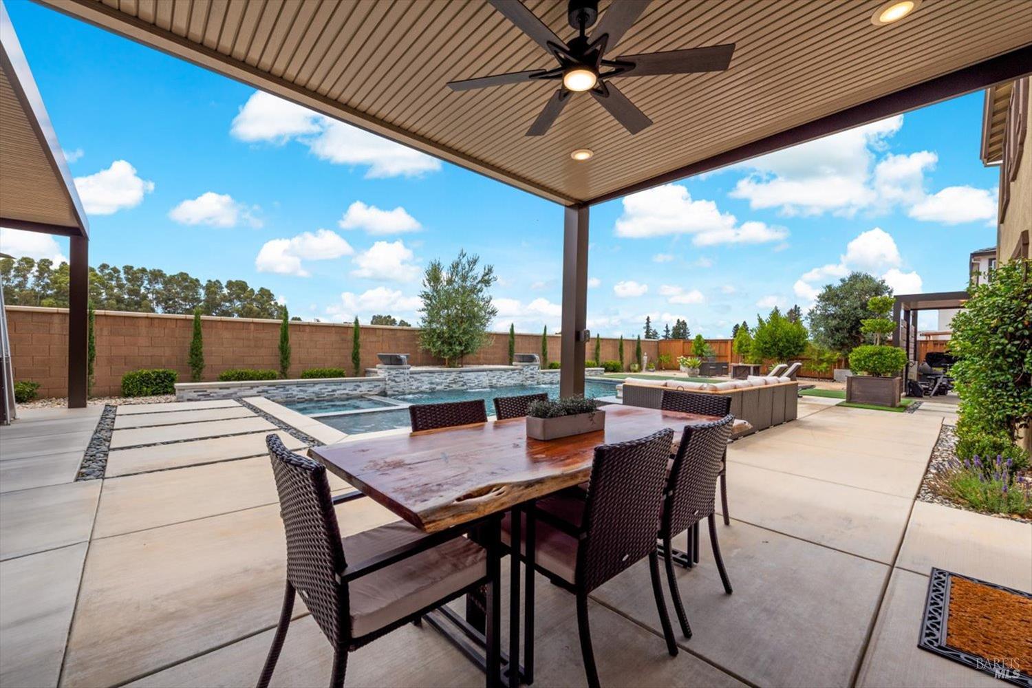 1205 Autumn Breeze Drive