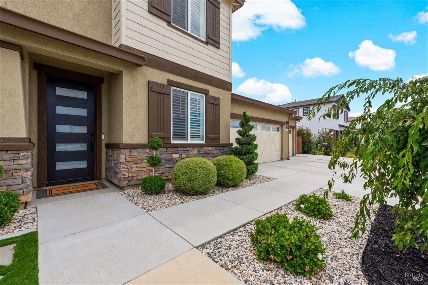 1205 Autumn Breeze Drive