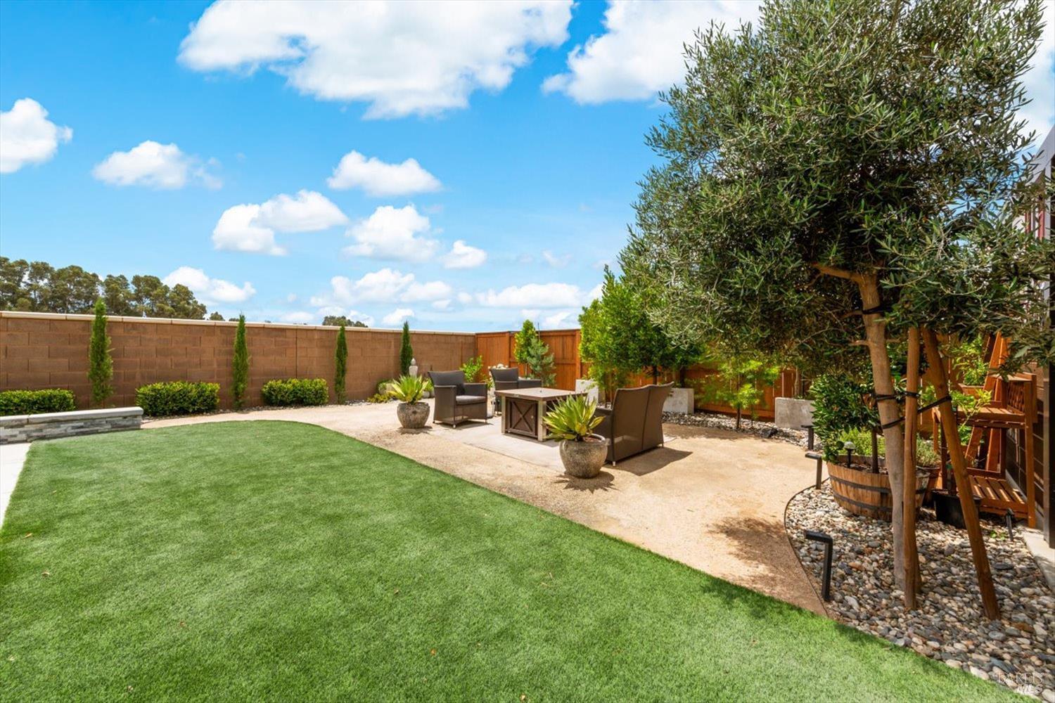 1205 Autumn Breeze Drive
