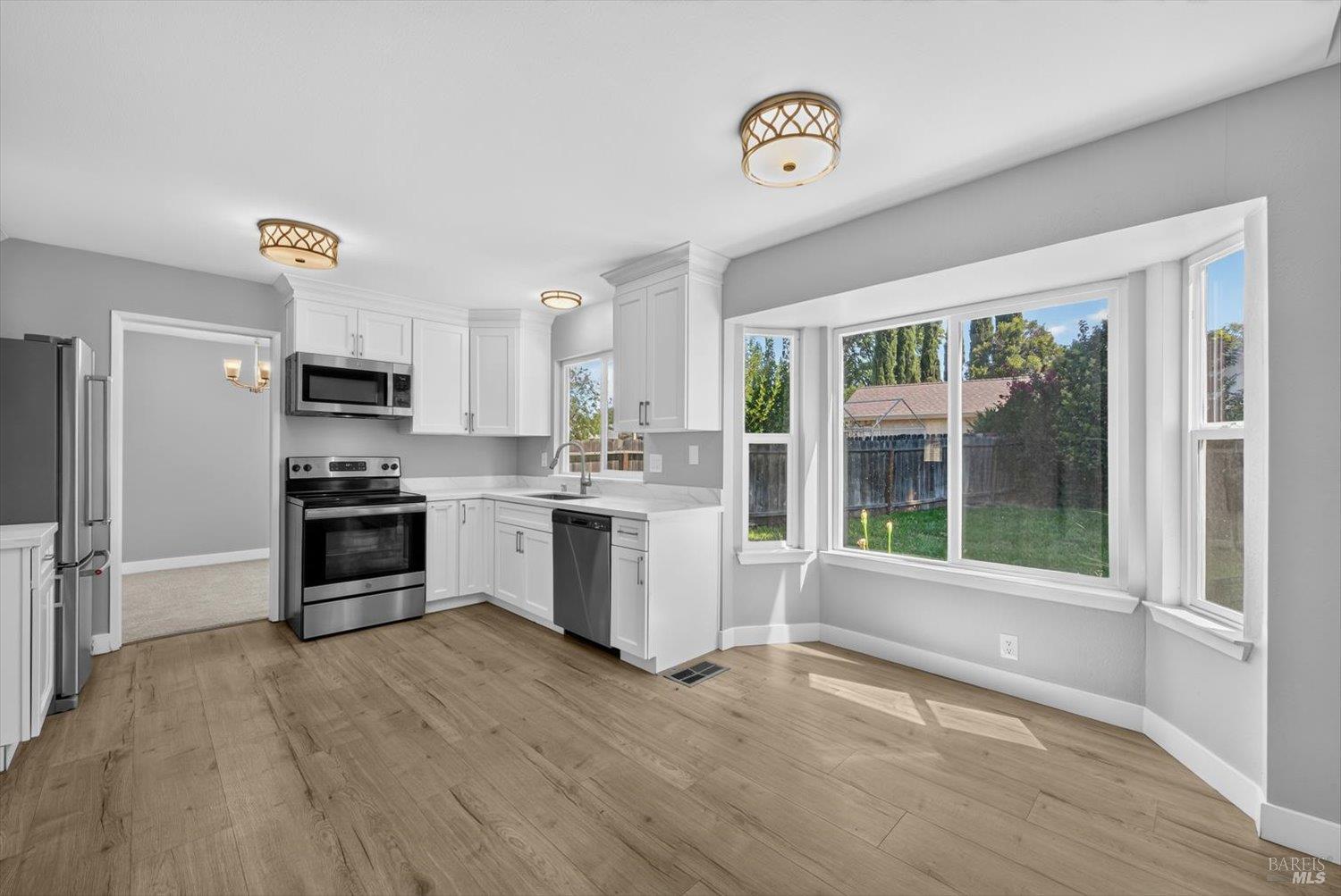 785 Dogwood Circle