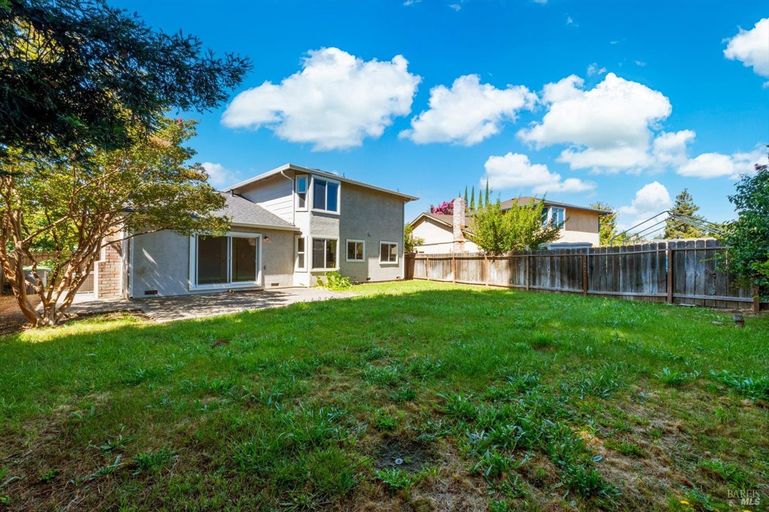 785 Dogwood Circle