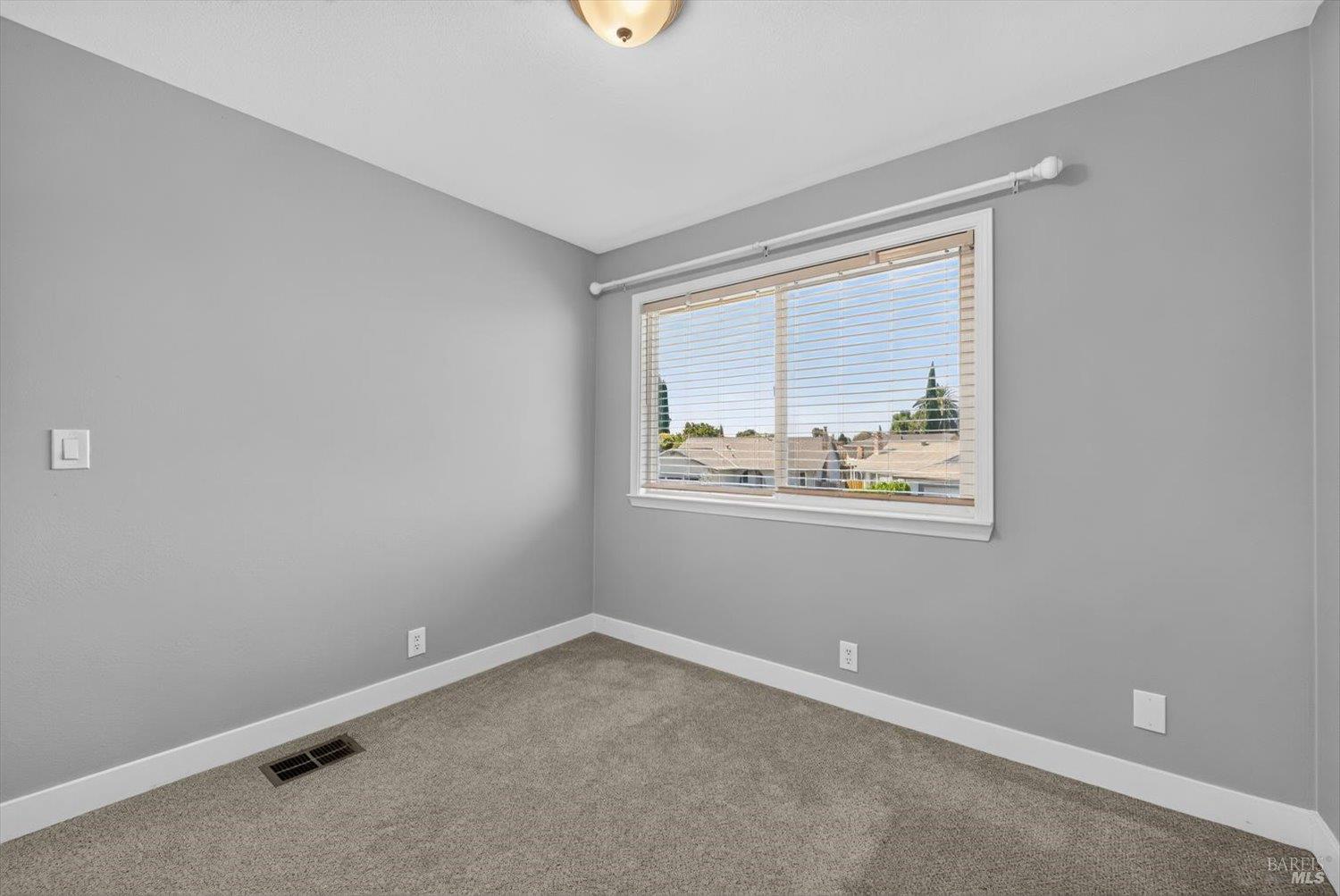 785 Dogwood Circle