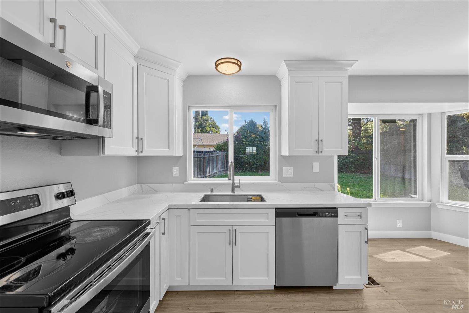 785 Dogwood Circle