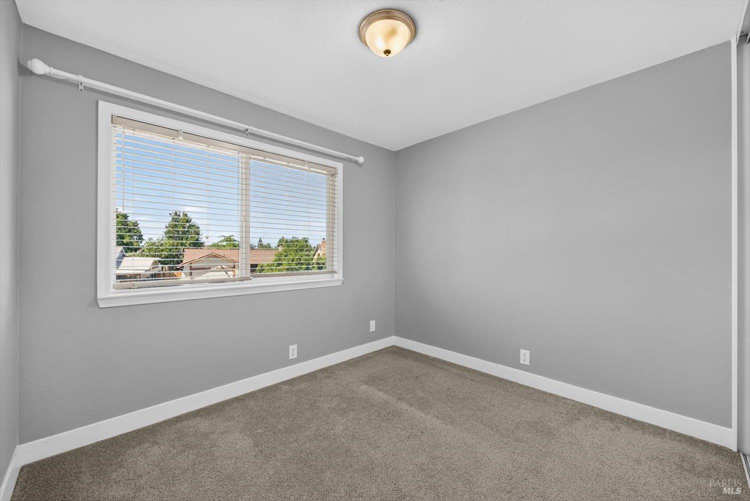 785 Dogwood Circle