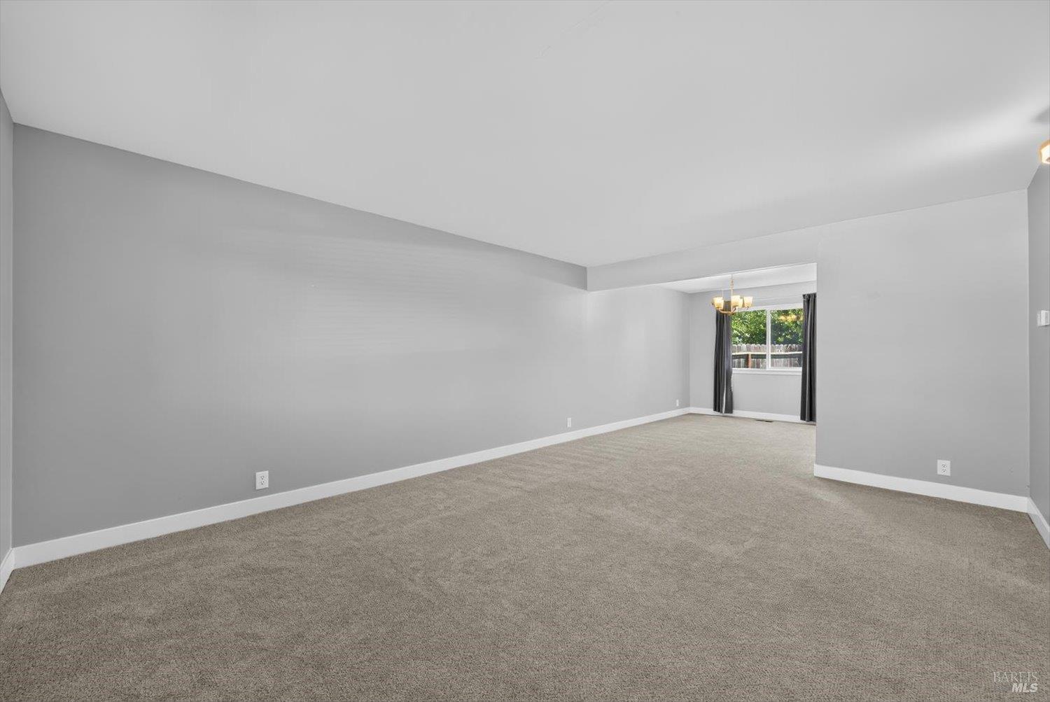 785 Dogwood Circle