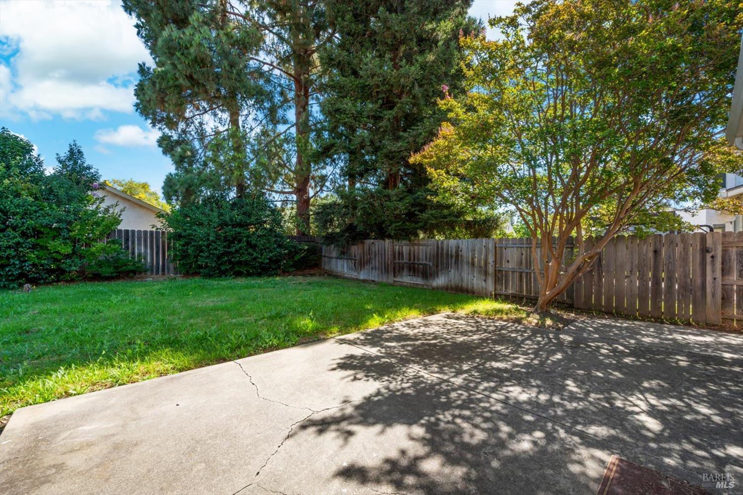 785 Dogwood Circle